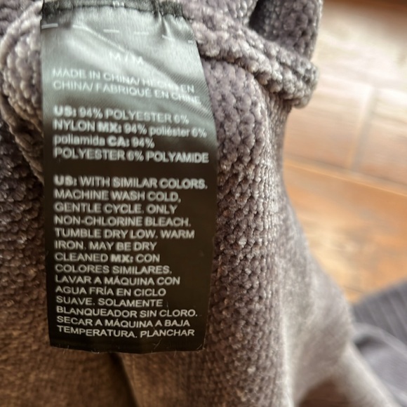 Plush WHBM Open Front Sweater - Size Medium - Picture 10 of 10